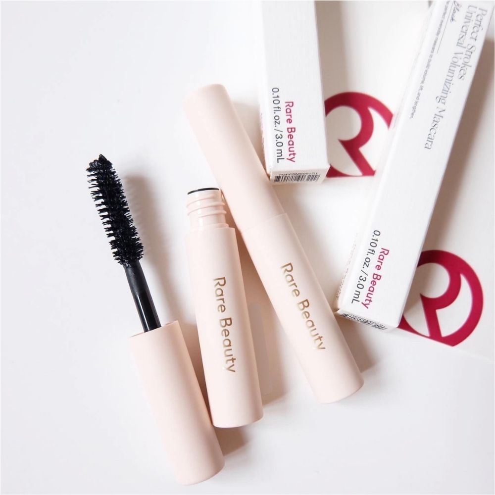 Rare Beauty Perfect Strokes Universal Volumizing Mascara Mini 3ml