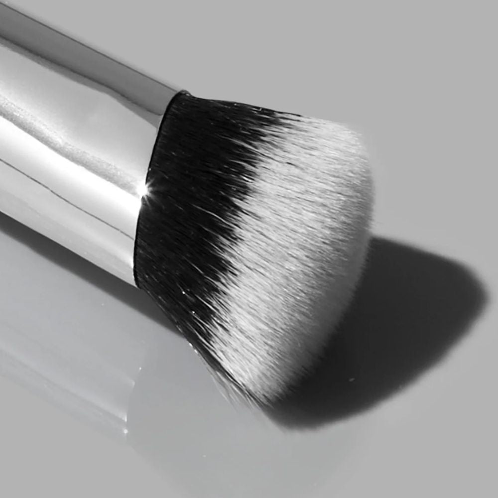 Haus Labs By Lady Gaga Concealer Brush
