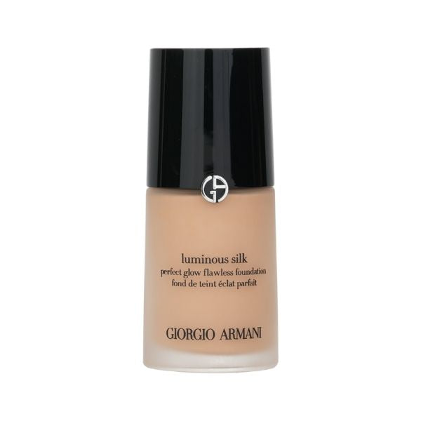 Giorgio Armani Luminous Silk Natural Glow Foundation 4.5